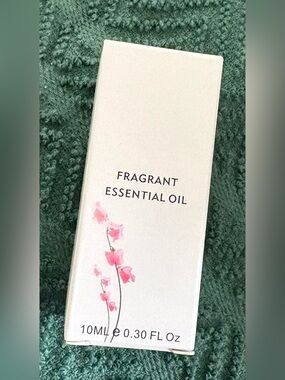Essentials Rosemary Essential Oil - Green and White Packaging